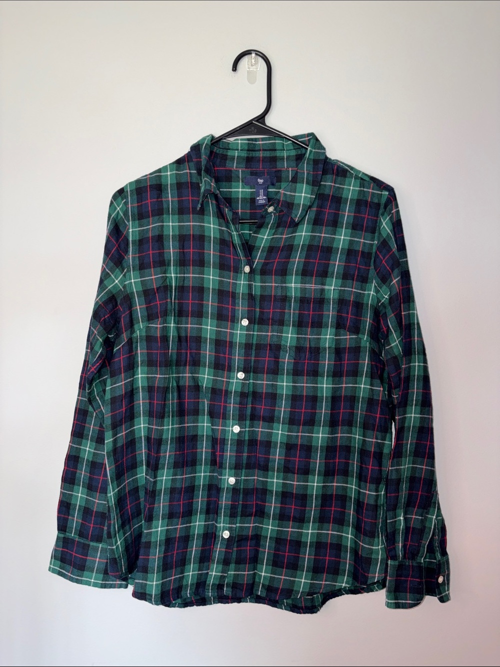 GAP Green Navy Plaid Button-Down Shirt with Red Accents Small